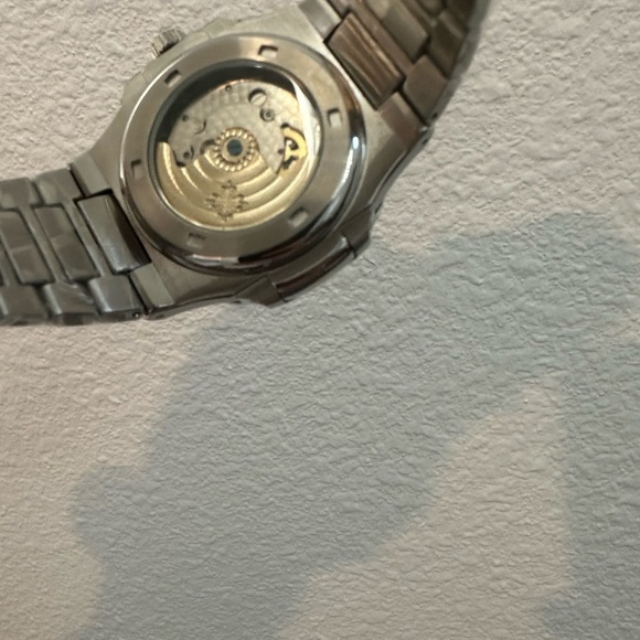 PATEK PHILIPPE TIFFANY AND CO. NAUTILUS - Picture 2 of 4